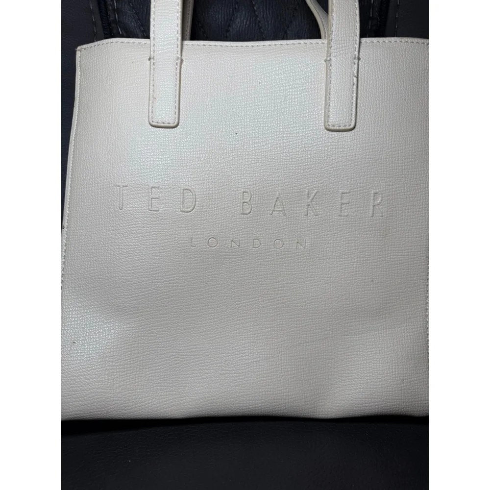 Ted Baker London Small Icon Tote Cream Pink Interior - Picture 3 of 6
